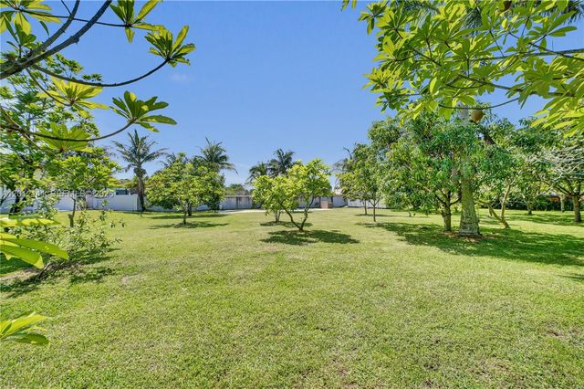 12401 SW 45th Street, Miami, FL 33175
