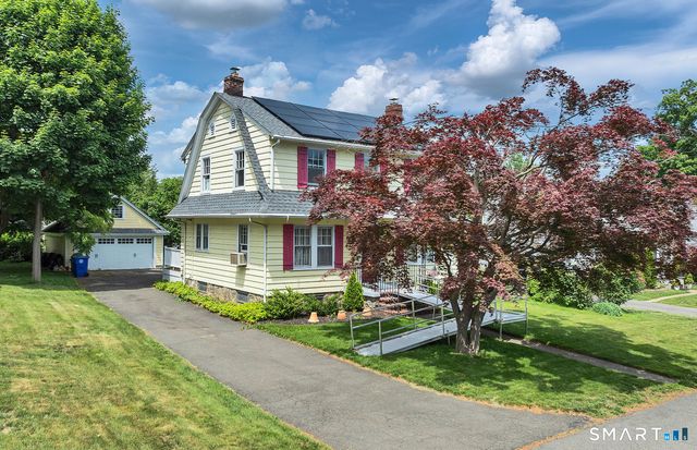 50 Vine Street, Stratford, CT 06614