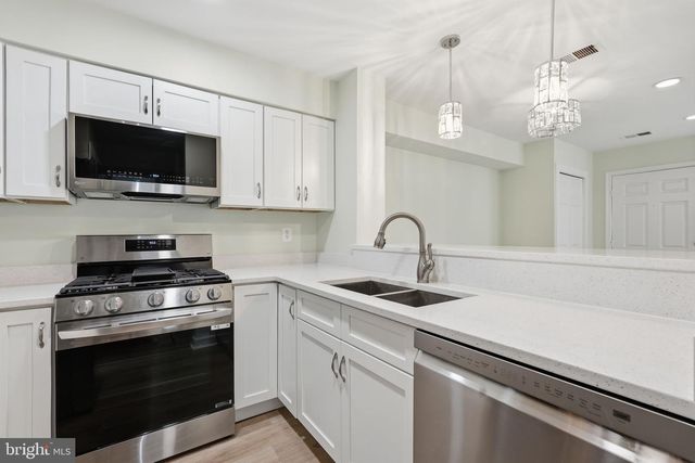 5957 HAVENER HOUSE WAY, Centreville, VA 20120