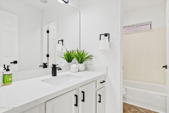 3024 N SILVERADO --, Mesa, AZ 85215