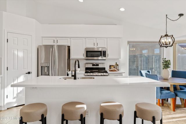 3024 N SILVERADO --, Mesa, AZ 85215