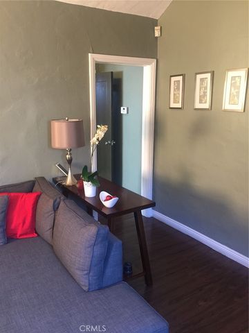 716 N Sierra Bonita Avenue, Los Angeles, CA 90046