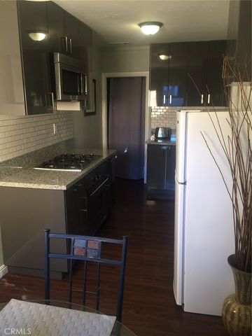 716 N Sierra Bonita Avenue, Los Angeles, CA 90046