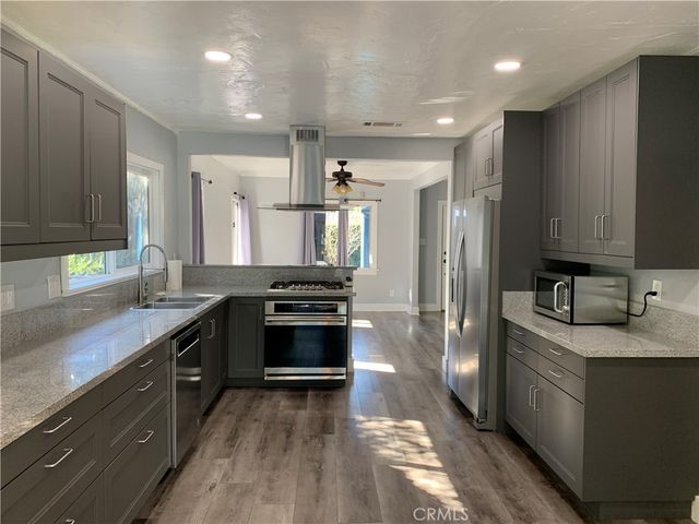 716 N Sierra Bonita Avenue, Los Angeles, CA 90046