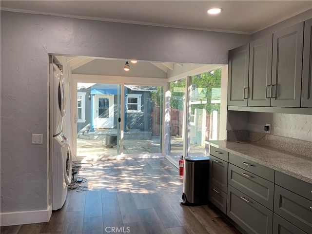 716 N Sierra Bonita Avenue, Los Angeles, CA 90046