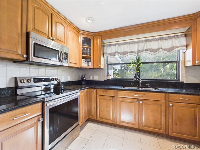 650 E Dakota Court, Hernando, FL 34442
