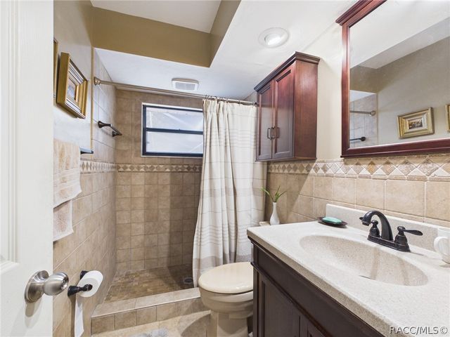 650 E Dakota Court, Hernando, FL 34442