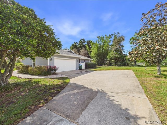 650 E Dakota Court, Hernando, FL 34442