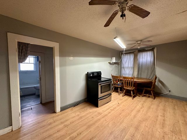 408 Walnut Street, West Plains, MO 65775