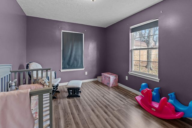 410 N Gordon Avenue, Ash Grove, MO 65604