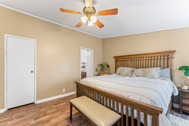 112 N Fork Dr, Chapel Hill, TN 37034