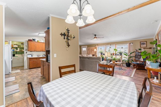 112 N Fork Dr, Chapel Hill, TN 37034