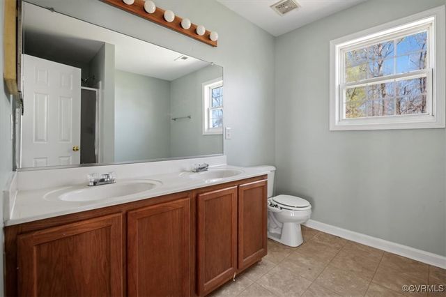 2567 Exhall Ct, Chester, VA 23831