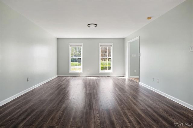 2567 Exhall Ct, Chester, VA 23831