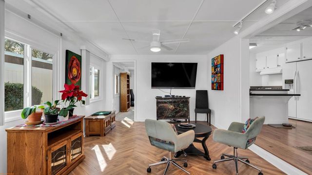 223 Calle Leandro, Cathedral City, CA 92234