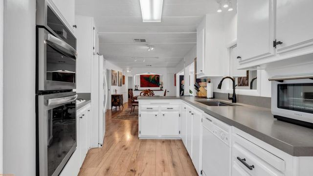 223 Calle Leandro, Cathedral City, CA 92234