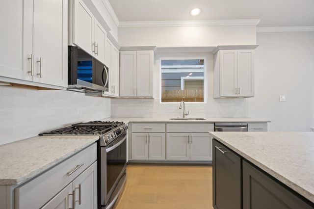 1818 Colquitt Street, Houston, TX 77098