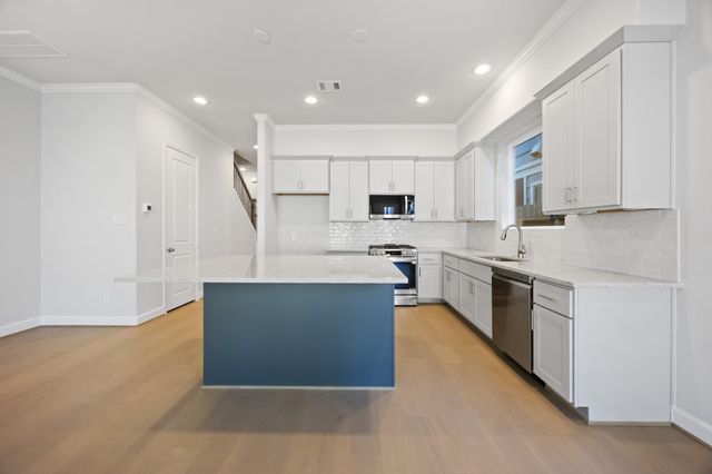 1818 Colquitt Street, Houston, TX 77098