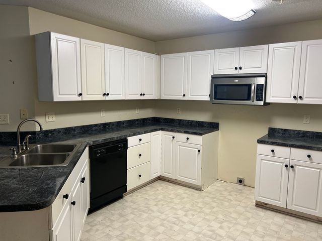136 Ashworth Dr., Little River, SC 29566