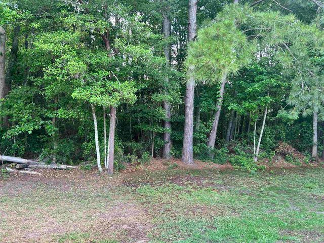 136 Ashworth Dr., Little River, SC 29566