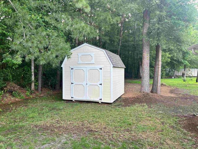 136 Ashworth Dr., Little River, SC 29566