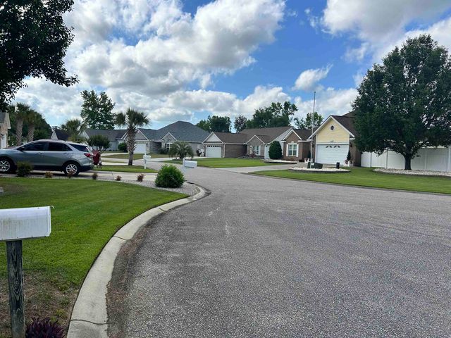 136 Ashworth Dr., Little River, SC 29566