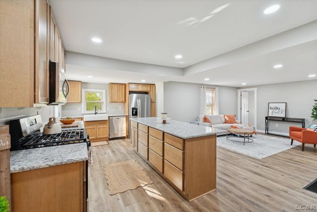 2301 N Wilmoth Highway, Adrian, MI 49221