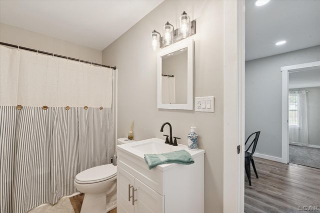 2301 N Wilmoth Highway, Adrian, MI 49221