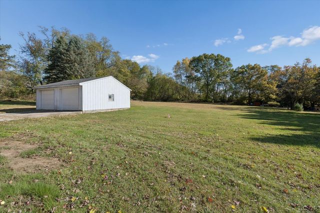 2301 N Wilmoth Highway, Adrian, MI 49221