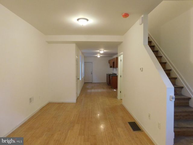 741 N 39TH ST, Philadelphia, PA 19104