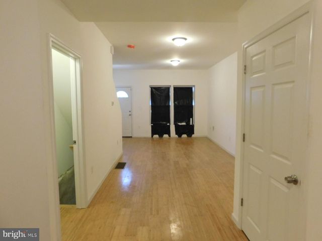 741 N 39TH ST, Philadelphia, PA 19104