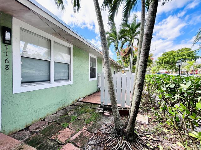 7168 SOUTHGATE Boulevard 7168, Tamarac, FL 33321