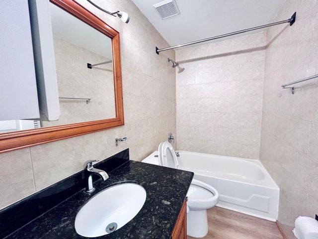 7168 SOUTHGATE Boulevard 7168, Tamarac, FL 33321