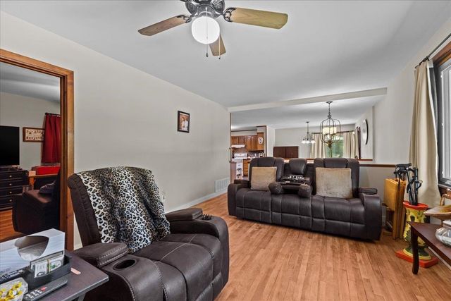 17 Woodland Drive, Barre City, VT 05641