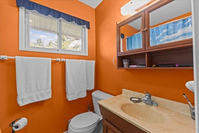 17 Woodland Drive, Barre City, VT 05641