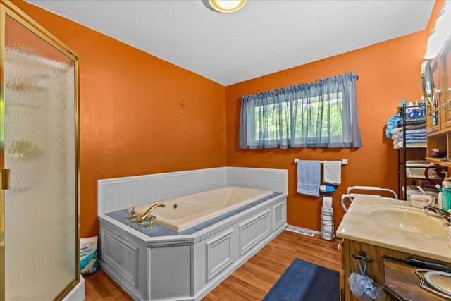 17 Woodland Drive, Barre City, VT 05641