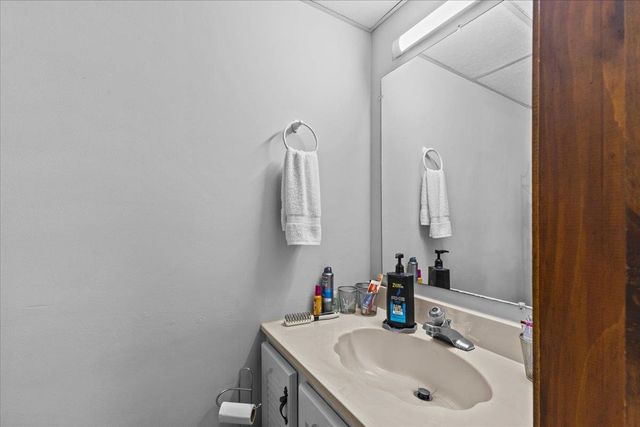 17 Woodland Drive, Barre City, VT 05641