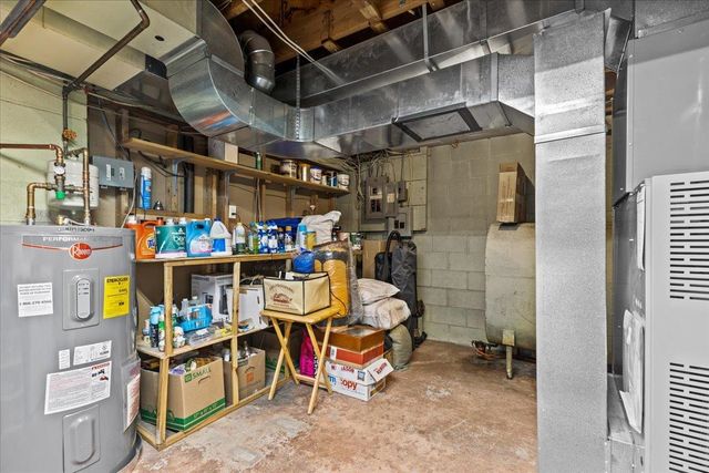 17 Woodland Drive, Barre City, VT 05641