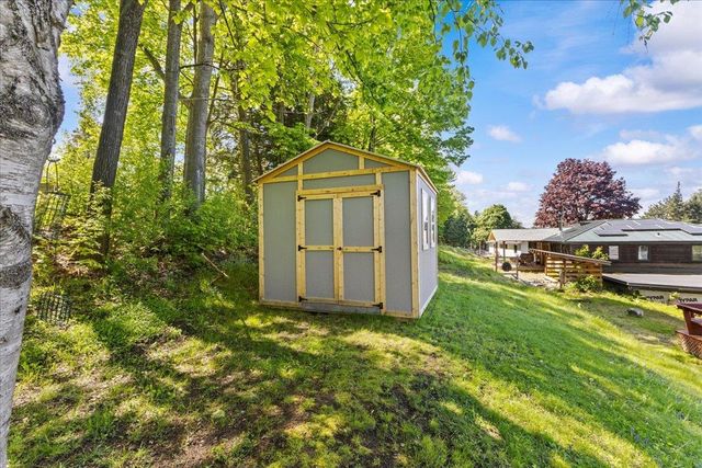 17 Woodland Drive, Barre City, VT 05641