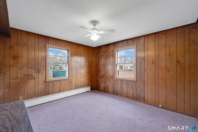 10 Helena Lane, Windsor Locks, CT 06096