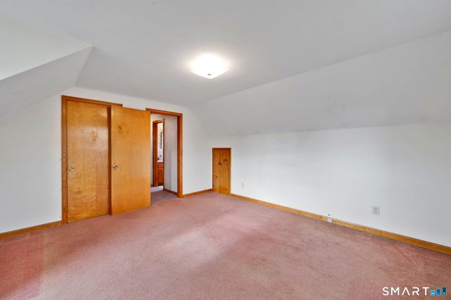 10 Helena Lane, Windsor Locks, CT 06096