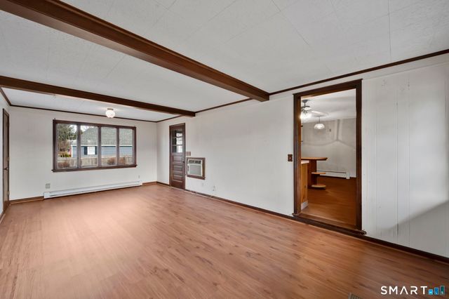 10 Helena Lane, Windsor Locks, CT 06096