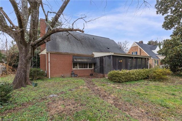 505 Salisbury Street, Kernersville, NC 27284