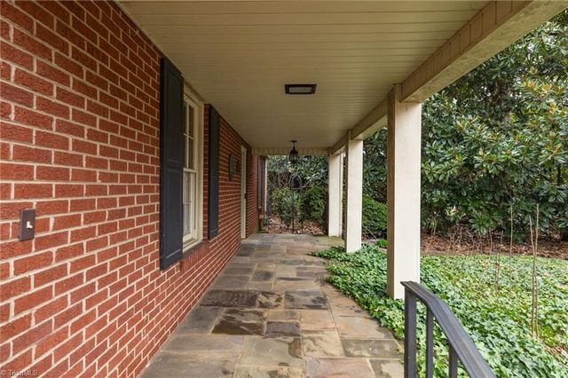 505 Salisbury Street, Kernersville, NC 27284