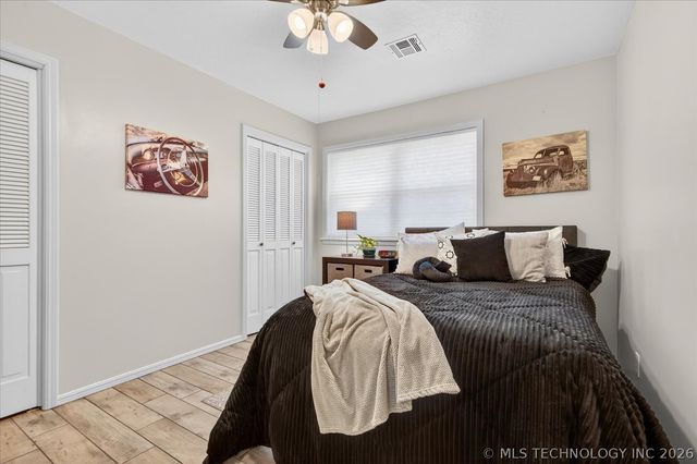 1309 Harned Drive, Bartlesville, OK 74006