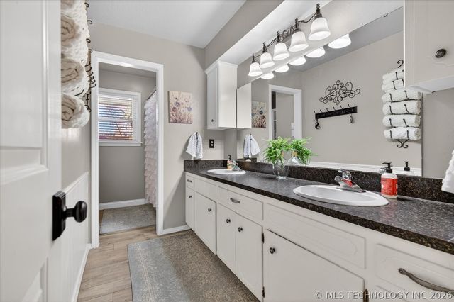 1309 Harned Drive, Bartlesville, OK 74006