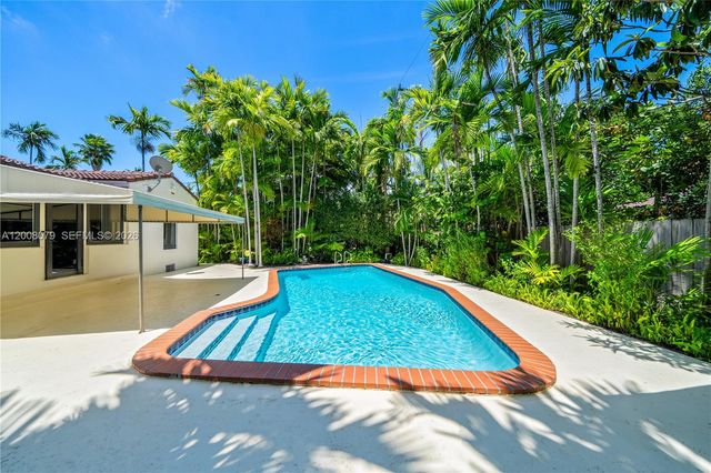 739 Lakeview Dr, Miami Beach, FL 33140