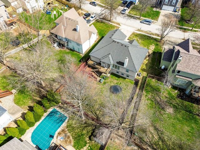 13208 Jim's Court, Smithville, MO 64089