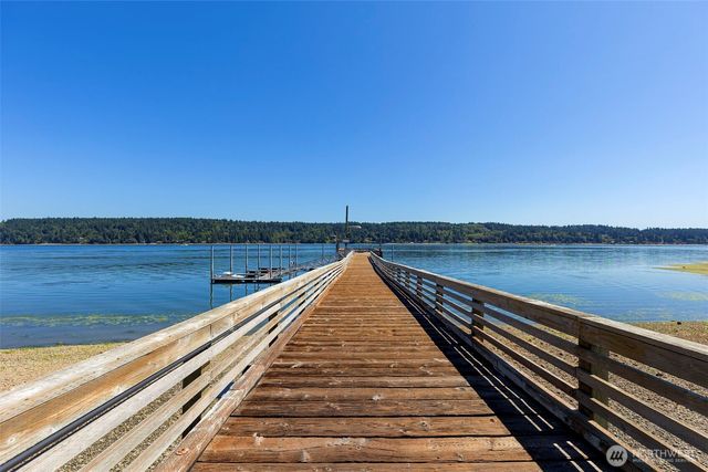 7591 Grahns Lane NE, Bremerton, WA 98311
