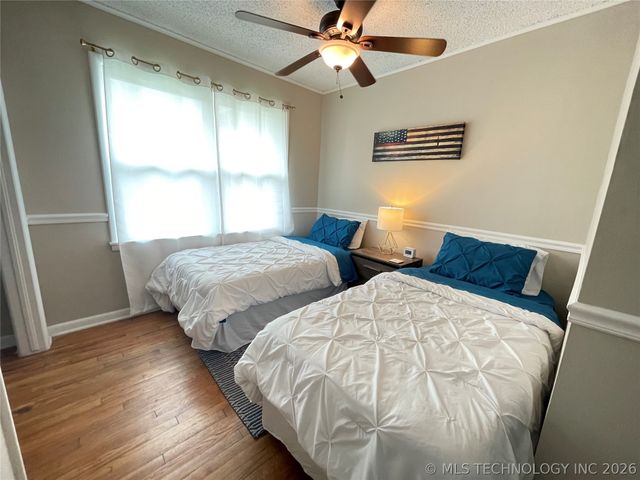 101 E 7th Street, Owasso, OK 74055